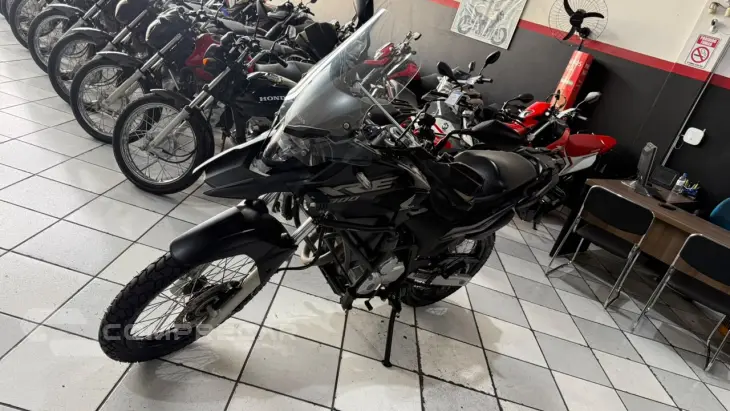 XRE 300 ABS