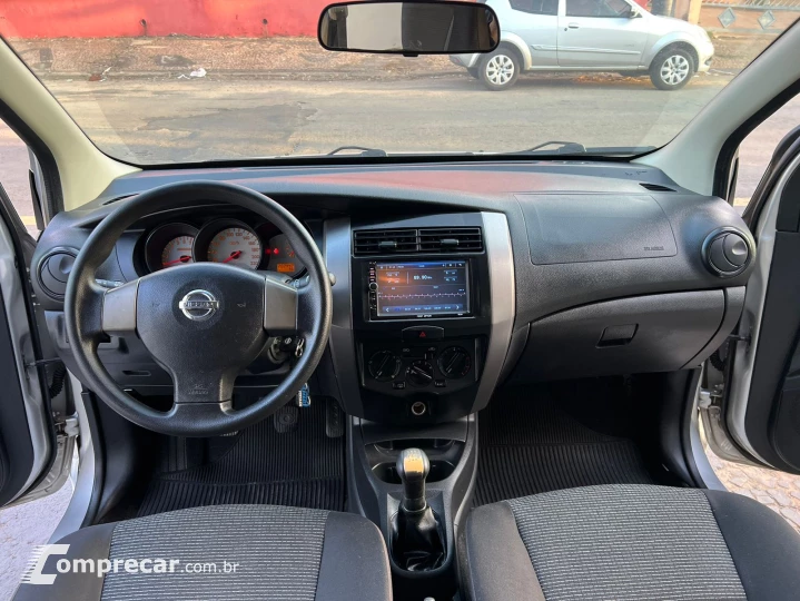 LIVINA 1.6 S 16V