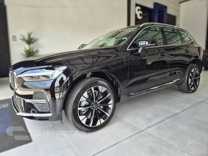 XC60 2.0 T8 PHEV PLUS AWD GEARTRONIC