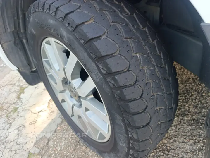 FRONTIER 2.5 SL 10 Anos 4X4 CD Turbo EL