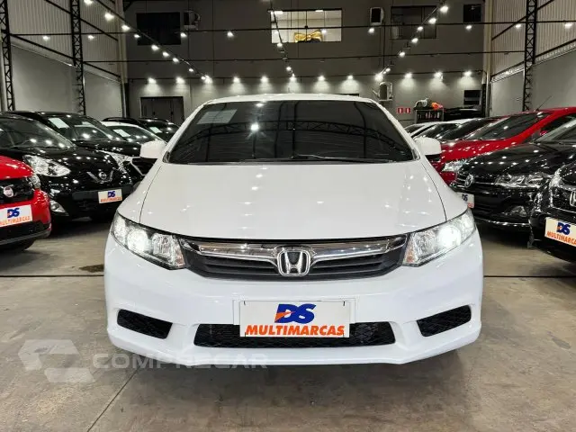 CIVIC - 1.8 LXS 16V 4P AUTOMÁTICO