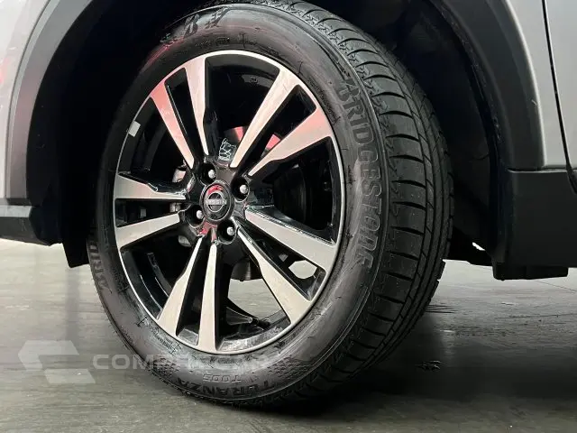 KICKS - 1.0 TURBO SENSE DCT