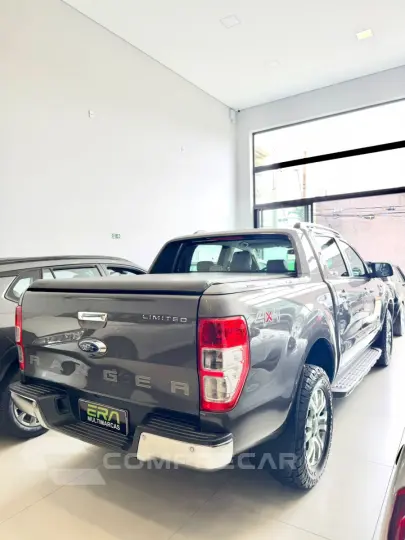 Ranger Limited 3.2 4x4 CD Diesel Aut.