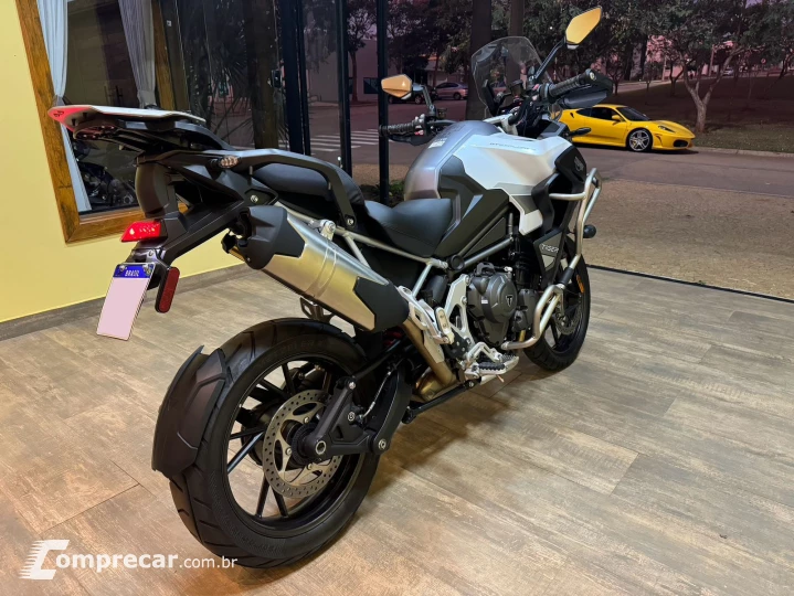 Tiger 1200 GT Explorer