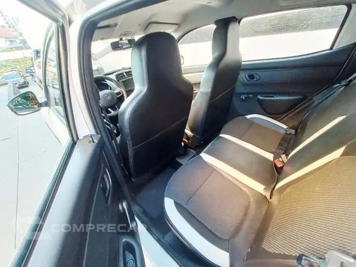 KWID Intense 1.0 Flex 12V 5p Mec.