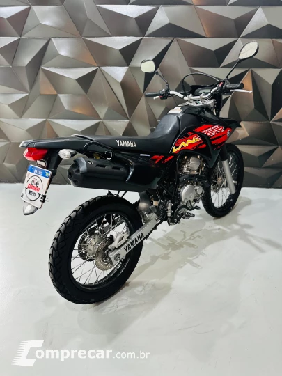 XTZ 250 LANDER