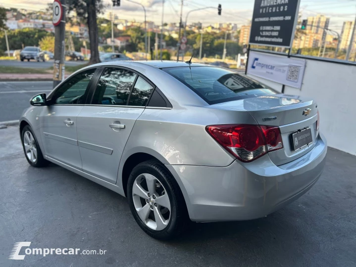 Cruze 1.8 Lt 16V Flex 4P Automático