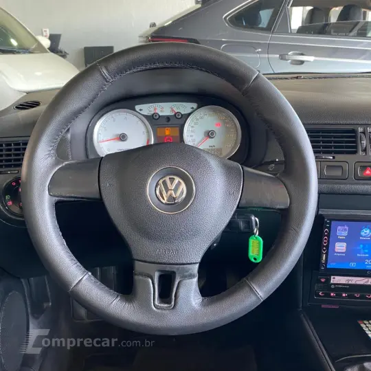 Golf 1.6 Mi Total Flex 8V 4p
