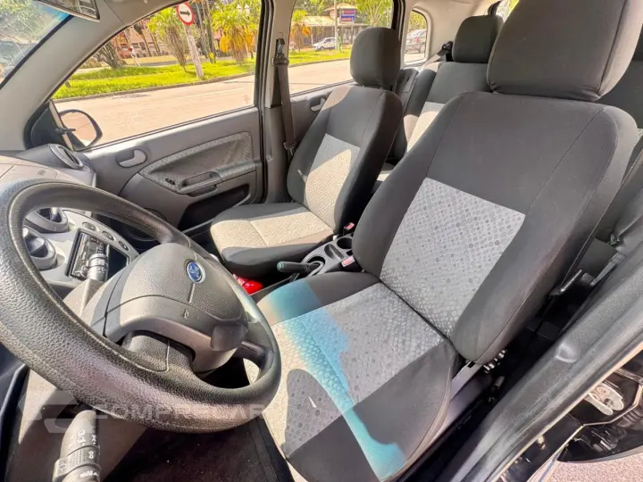 Fiesta 1.6 16V Flex Mec. 5p