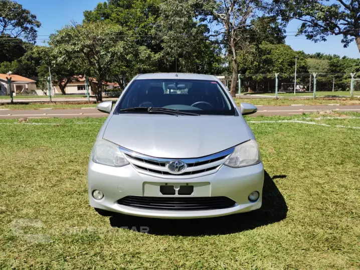 ETIOS 1.5 XLS Sedan 16V