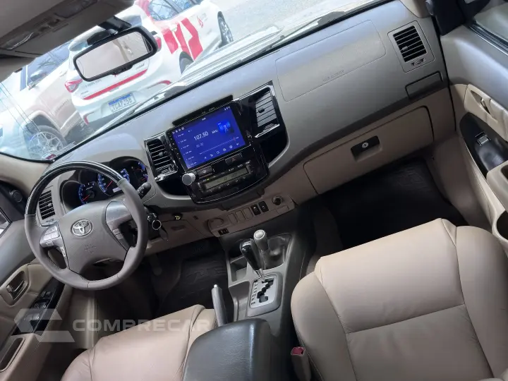 HILUX SW4 3.0 SRV 4X4 7 LUGARES 16V TURBO INTERCOOLER DIESEL