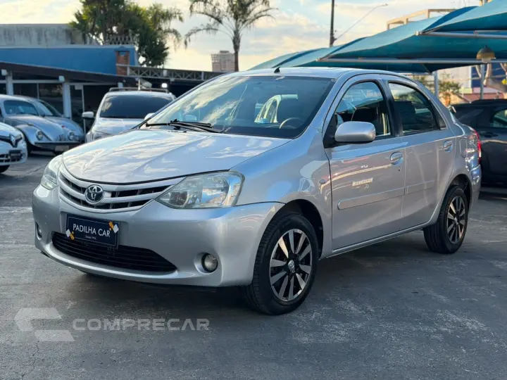 ETIOS XS Sedan1.5 Flex 16V 4p Mec.