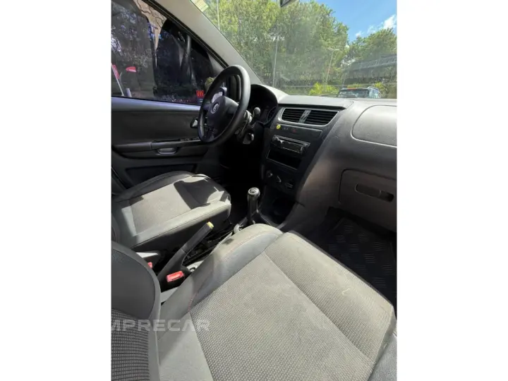 FOX 1.6 MI PRIME 8V FLEX 4P MANUAL