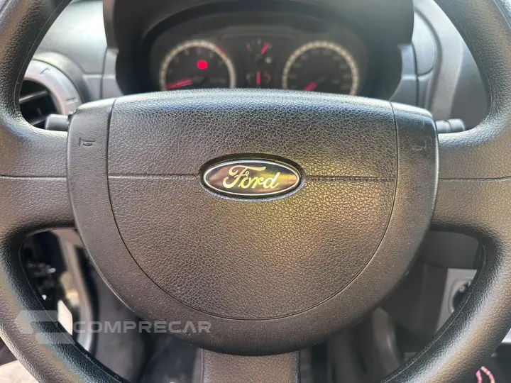 ECOSPORT 1.6 XLT 8V FLEX 4P MANUAL
