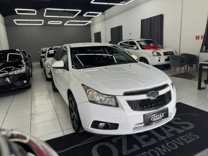 CRUZE 1.8 LT 16V