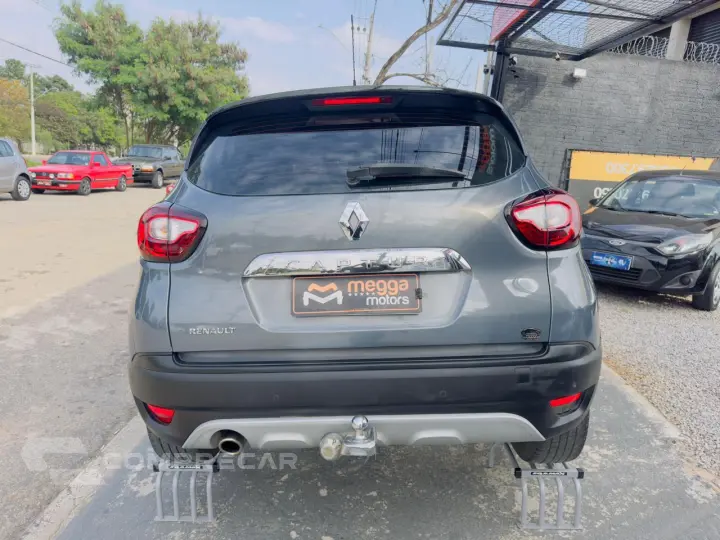 Captur 1.6 16V 4P FLEX SCE INTENSE X-TRONIC CVT