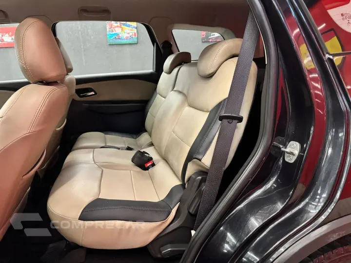 Spin 1.8 Lt 8V Flex 4P Automático