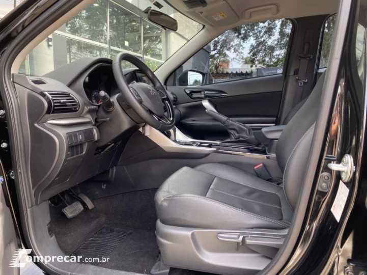 ECLIPSE CROSS 1.5 Mivec Turbo Rush