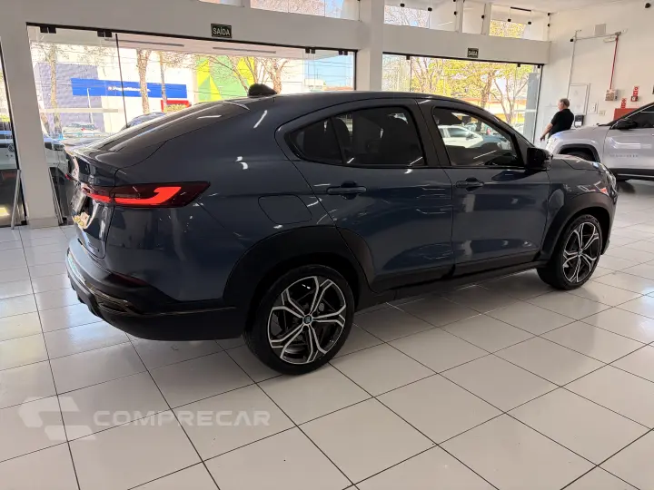 FASTBACK 1.0 TURBO 200 HYBRID IMPETUS CVT