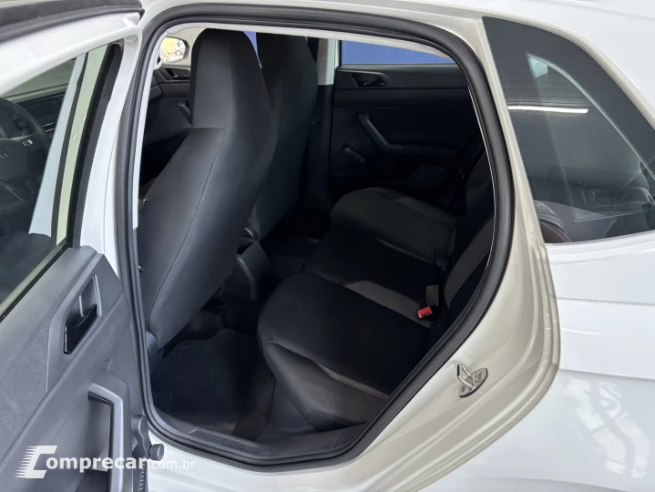 Polo Track 1.0 Flex 12V 5p