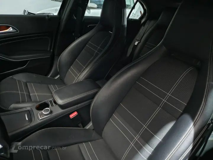 A 200 1.6 Turbo Urban 16V