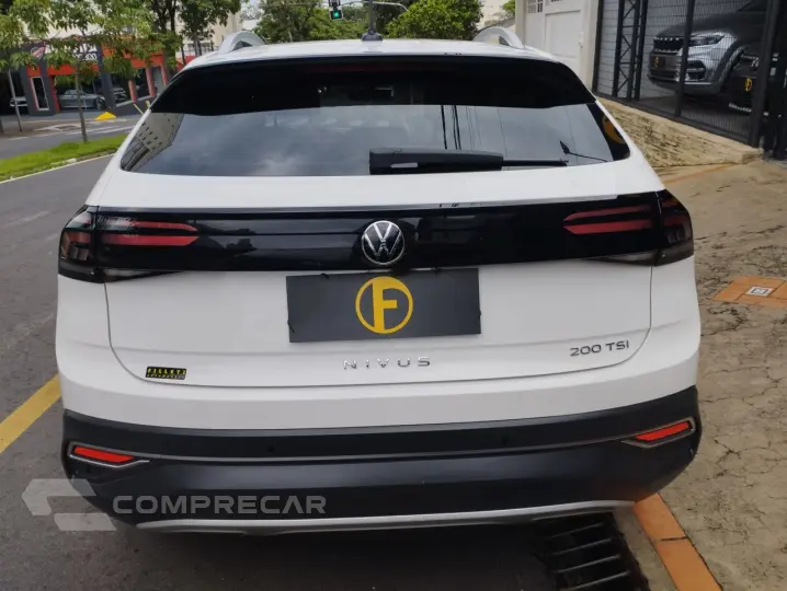 Nivus 1.0 4P FLEX 200 TSI HIGHLINE TURBO AUTOMÁTICO