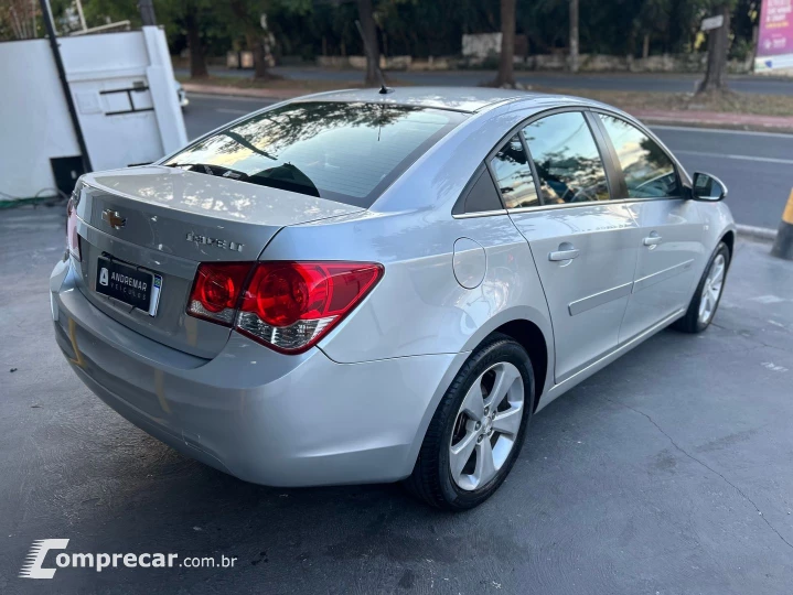 Cruze 1.8 Lt 16V Flex 4P Automático