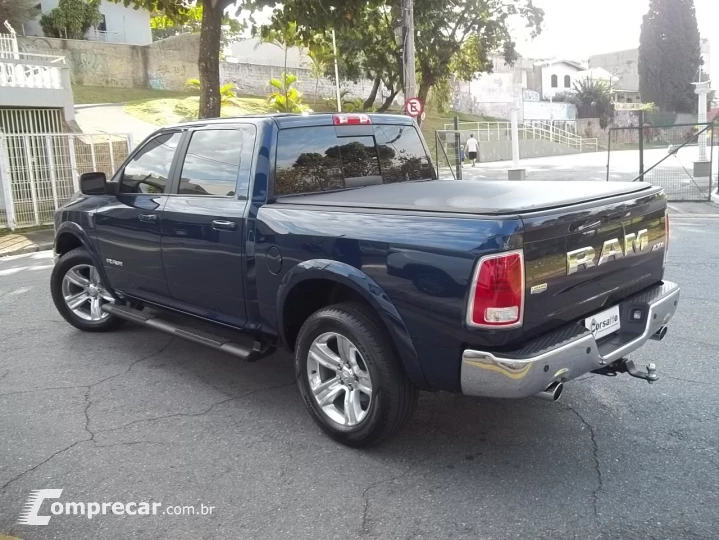 CLASSIC 5.7 V8 Laramie CD 4X4
