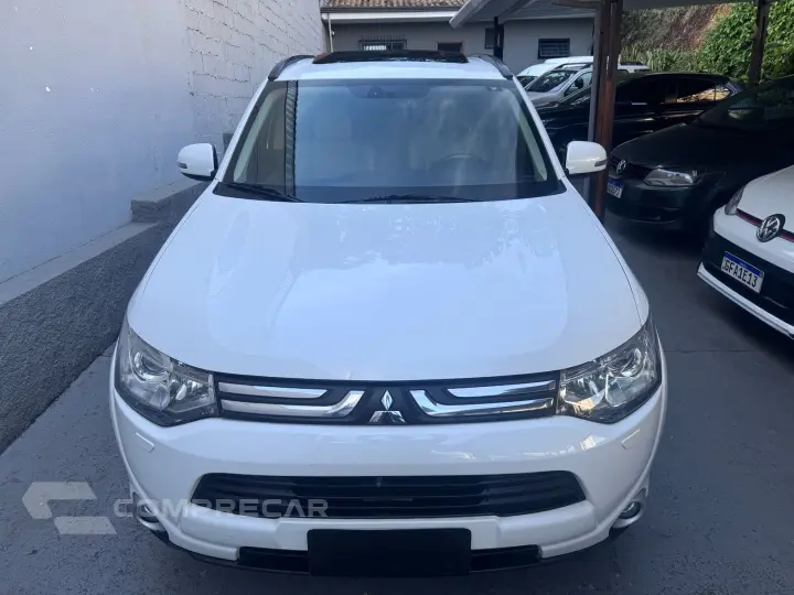 OUTLANDER 3.0 GT 4X4 V6 24V