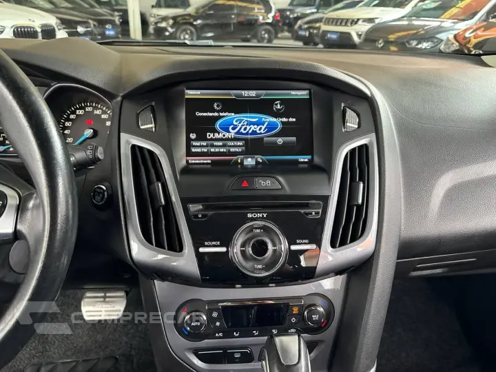 Focus TITANIUM Plus 2.0  Flex 5p Aut.