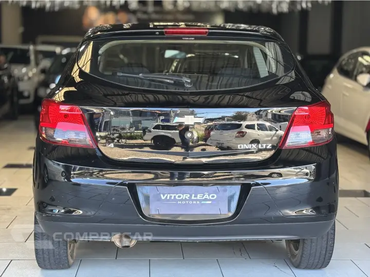 ONIX 1.4 MPFI LTZ 8V FLEX 4P MANUAL