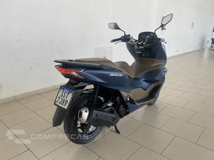 PCX 160 DLX ABS