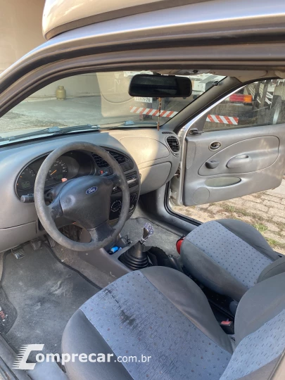 COURIER 1.6 L 8V