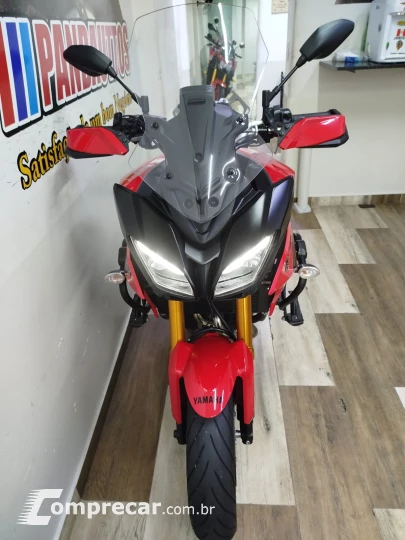 Tracer 900 GT