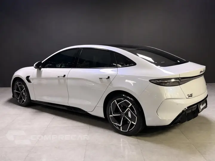 SEAL 82,5 KW ELÉTRICO AWD