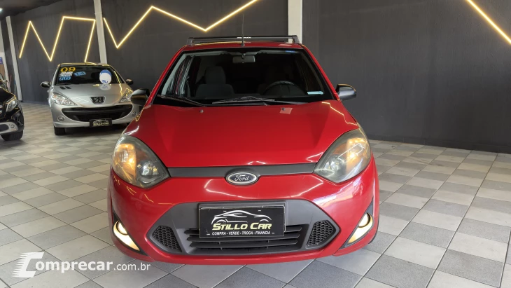 FIESTA 1.6 MPI Class Hatch 8V