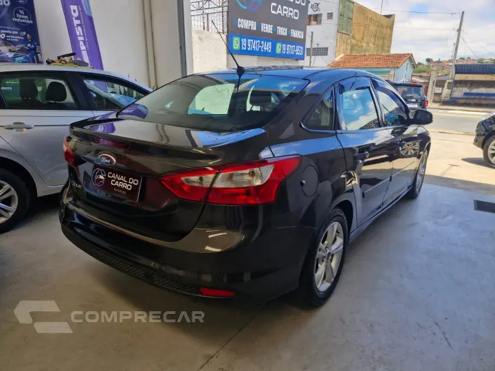 FOCUS 1.6 S Sedan 16V