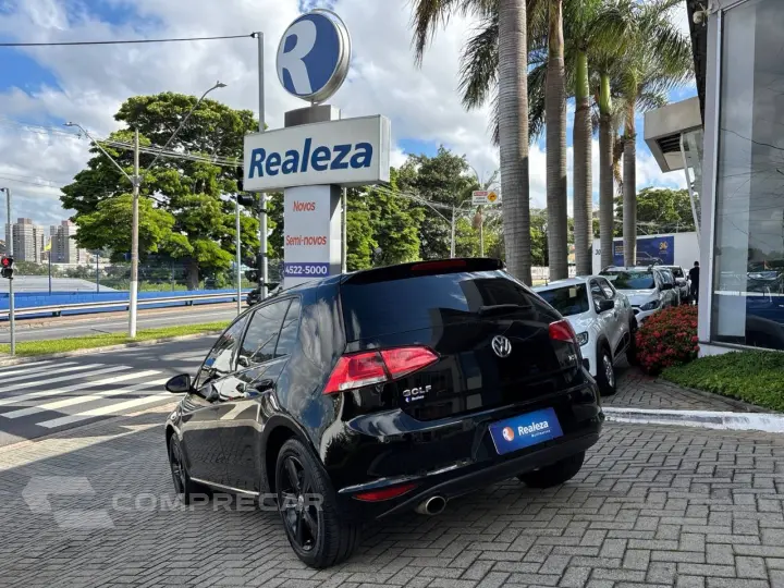 Golf Comfortline 1.0 TSI Total Flex Mec.