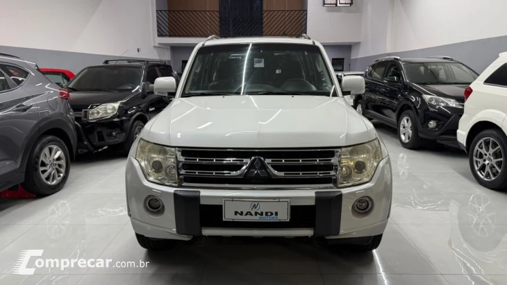 Pajero HPE Full 3.2 4x4 T.I.Dies. 5p Aut