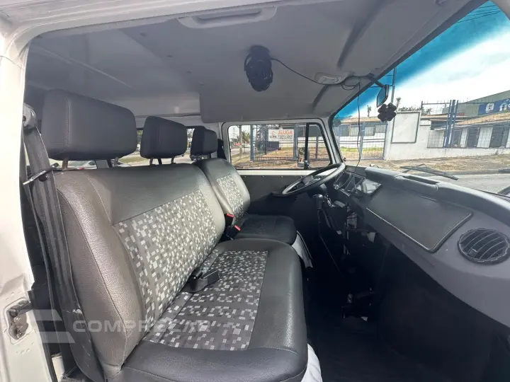 KOMBI 1.4 MI STD Escolar 8V