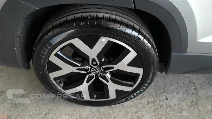 TAOS 1.4 250 TSI TOTAL FLEX HIGHLINE AUTOMÁTICO