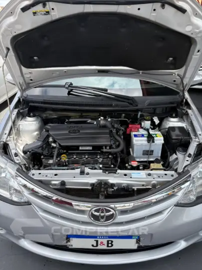 ETIOS 1.5 XLS Sedan 16V