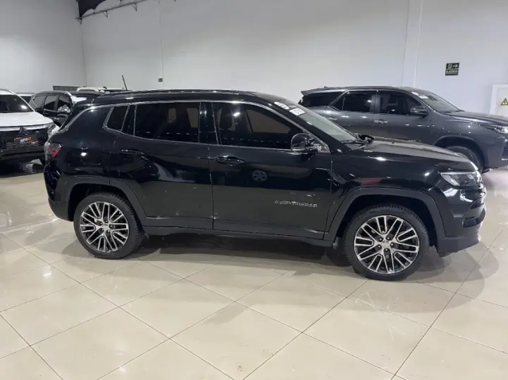 COMMANDER 1.3 T270 Turbo Limited