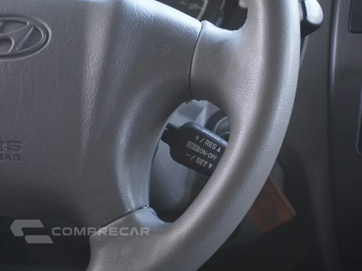 TUCSON 2.0 MPFI GLS 16V 143CV 2WD GASOLINA 4P AUTOMÁTICO