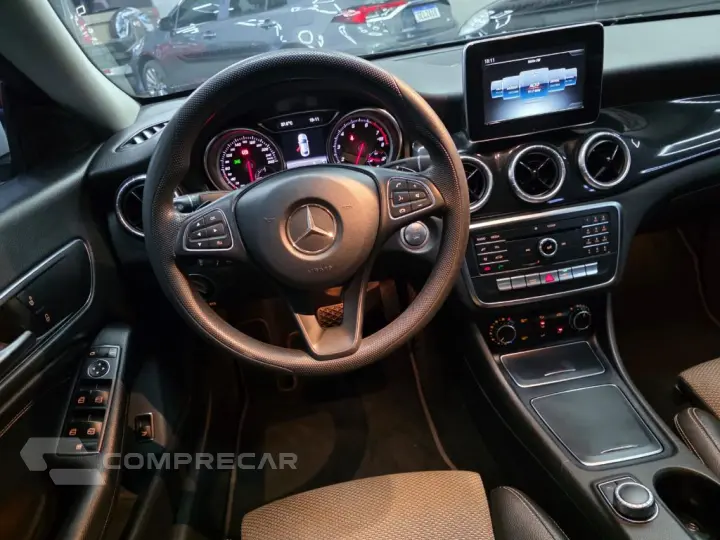 CLA-180 1.6 16V 122cv Aut.