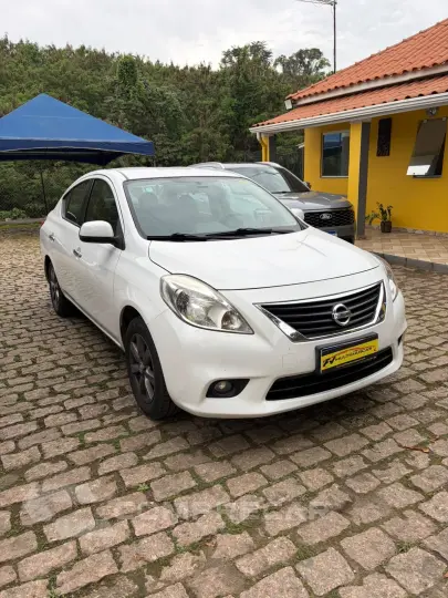 Versa SL 1.6