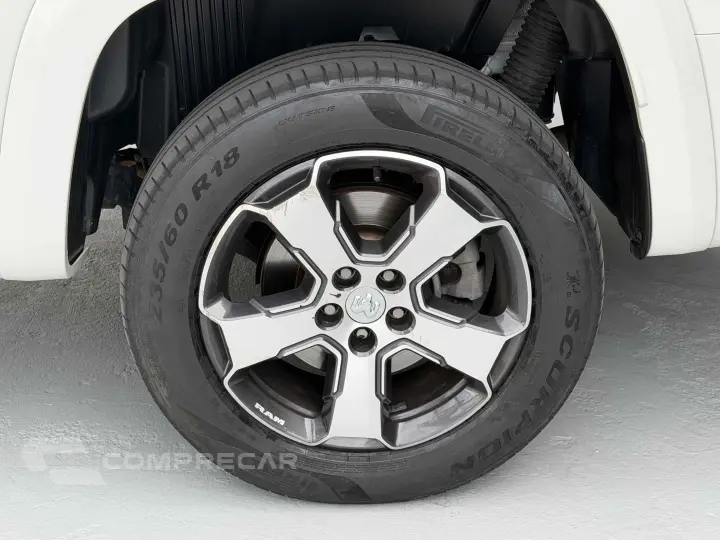 RAMPAGE 2.0 HURRICANE 4 TURBO GASOLINA LARAMIE 4X4 AUTOMÁTIC