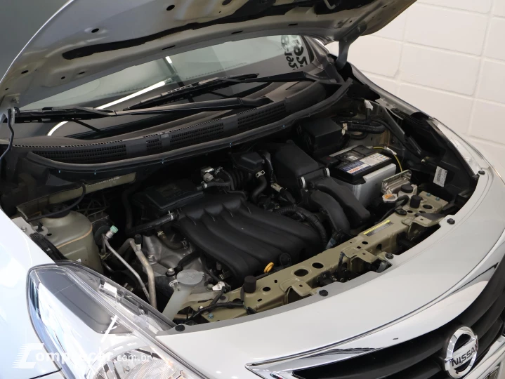 VERSA 1.6 16V V-drive Special Edition