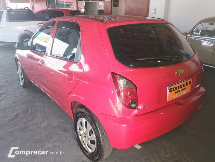CELTA 1.0 MPFI LT 8V