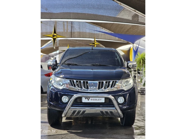 L200 TRITON 2.4 16V TURBO DIESEL SPORT HPE TOP CD 4P 4X4 AUT